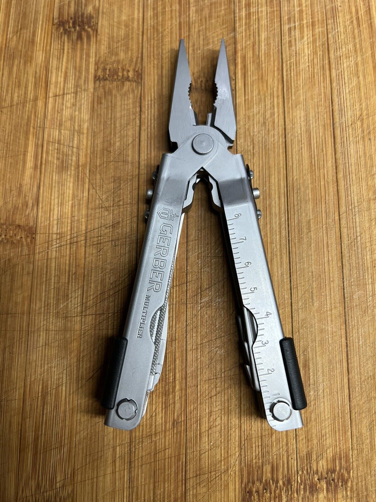 MP600 / EDC MULTI-TOOL 600 - STAINLESS STEEL, NEEDLENOSE/ Paraframe mini pocket