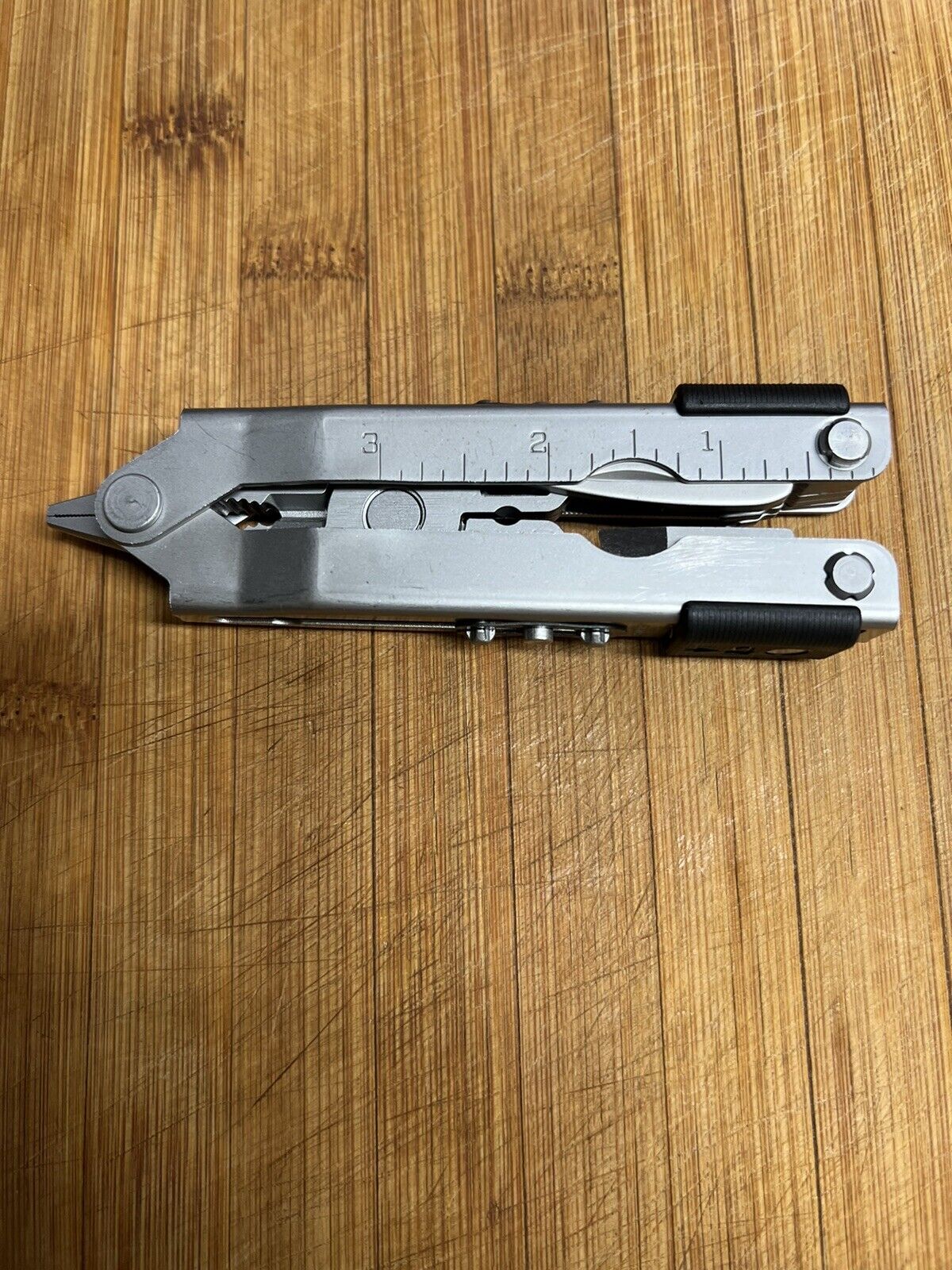 MP600 / EDC MULTI-TOOL 600 - STAINLESS STEEL, NEEDLENOSE/ Paraframe mini pocket