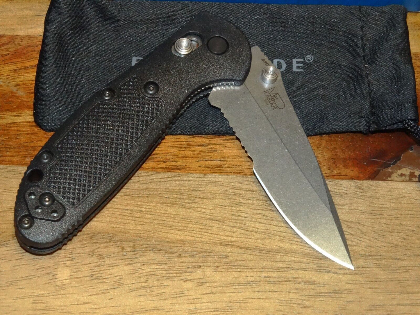 Benchmade Mini Griptilian 556S-S30V 2.91" Combo Edge Drop Pt CPM-S30V GFN Handle