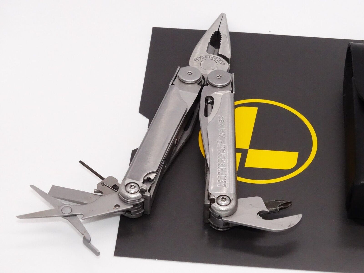 Leatherman EDC WAVE 2017 Retired Discontinued in Good Condition COLLECTORS