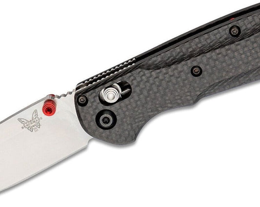 Benchmade Mini Freek Flding Knife 3" S90V Satin Plain Blade, Carbon Fiber Handle