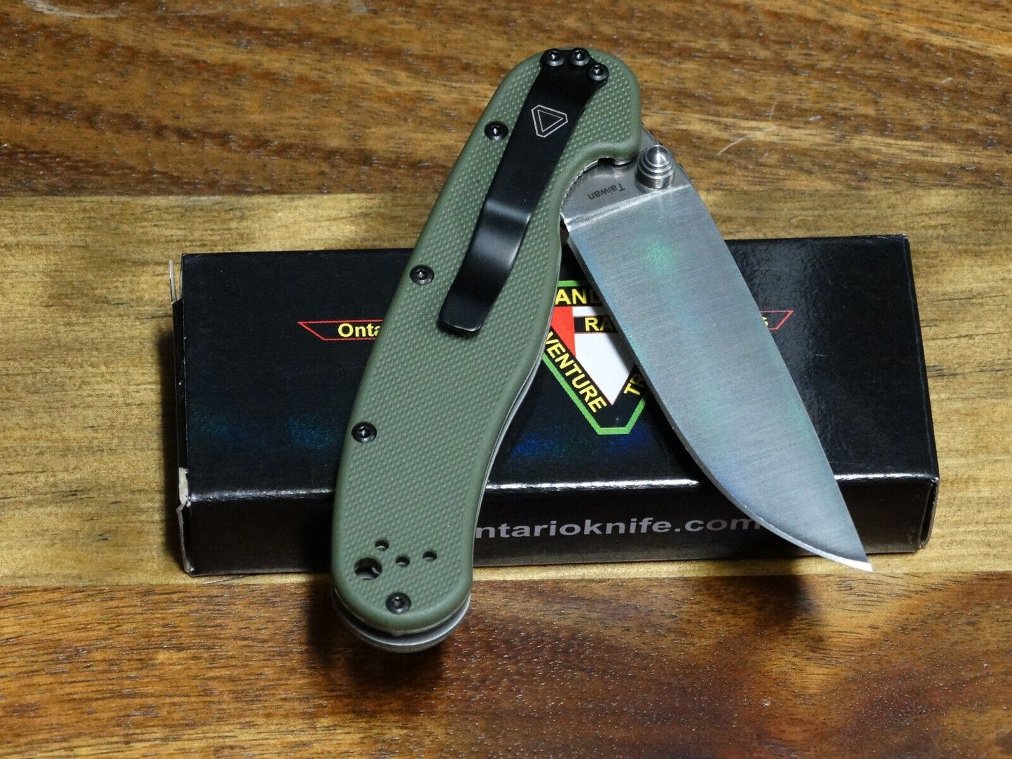 Ontario RAT Model 2 Folding 3.0" Satin Plain Blade, Olive Drab Nylon Handles