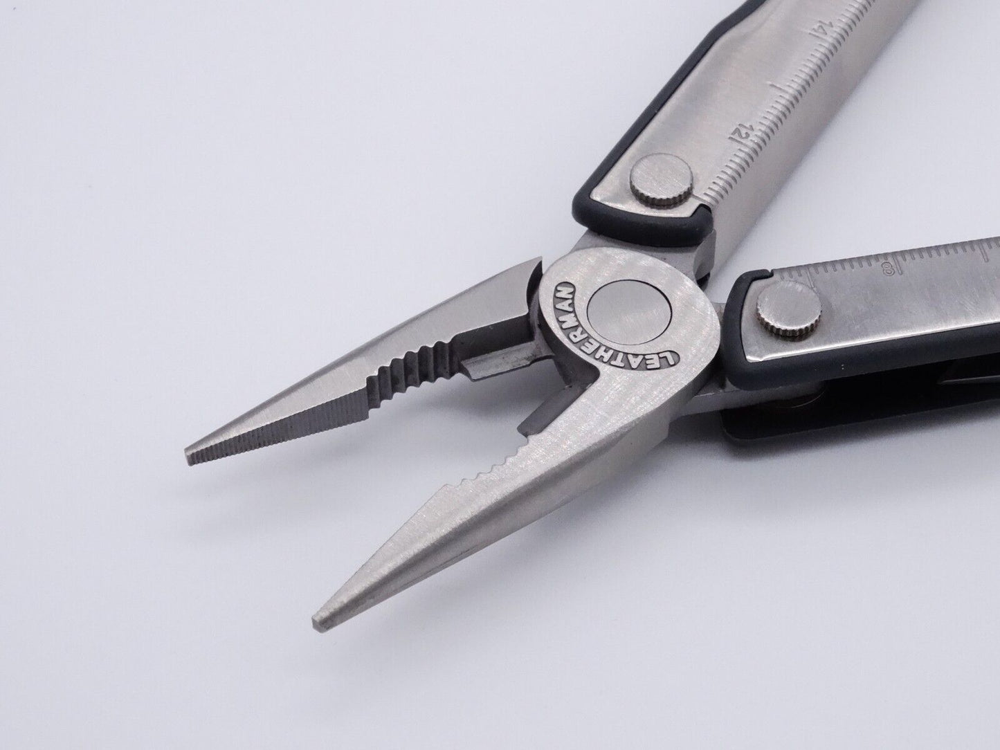 Leatherman Kick Vintage 04/2009 Stainless Steel Multitool Knife Pliers Excellent