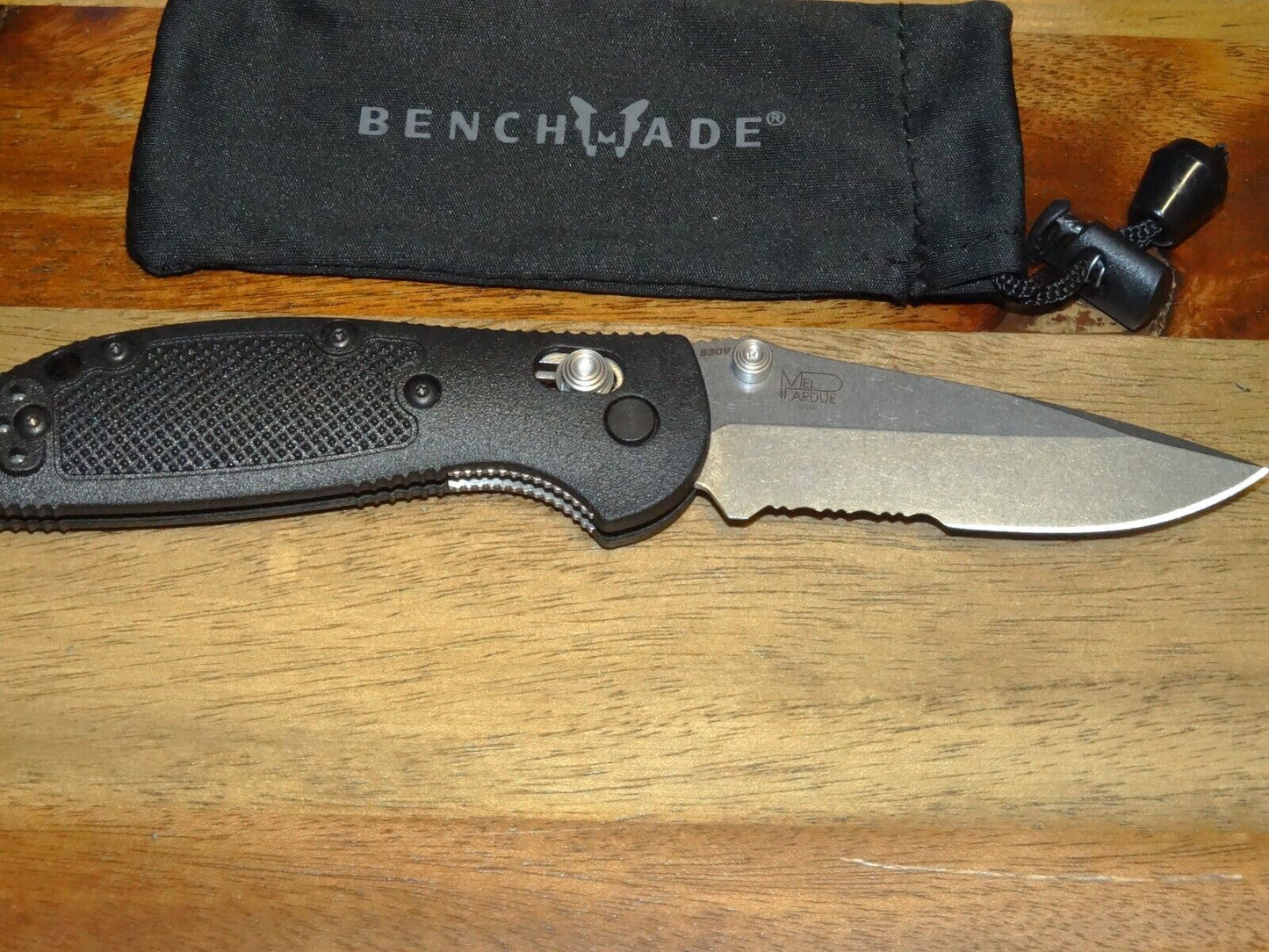 Benchmade Mini Griptilian 556S-S30V 2.91" Combo Edge Drop Pt CPM-S30V GFN Handle