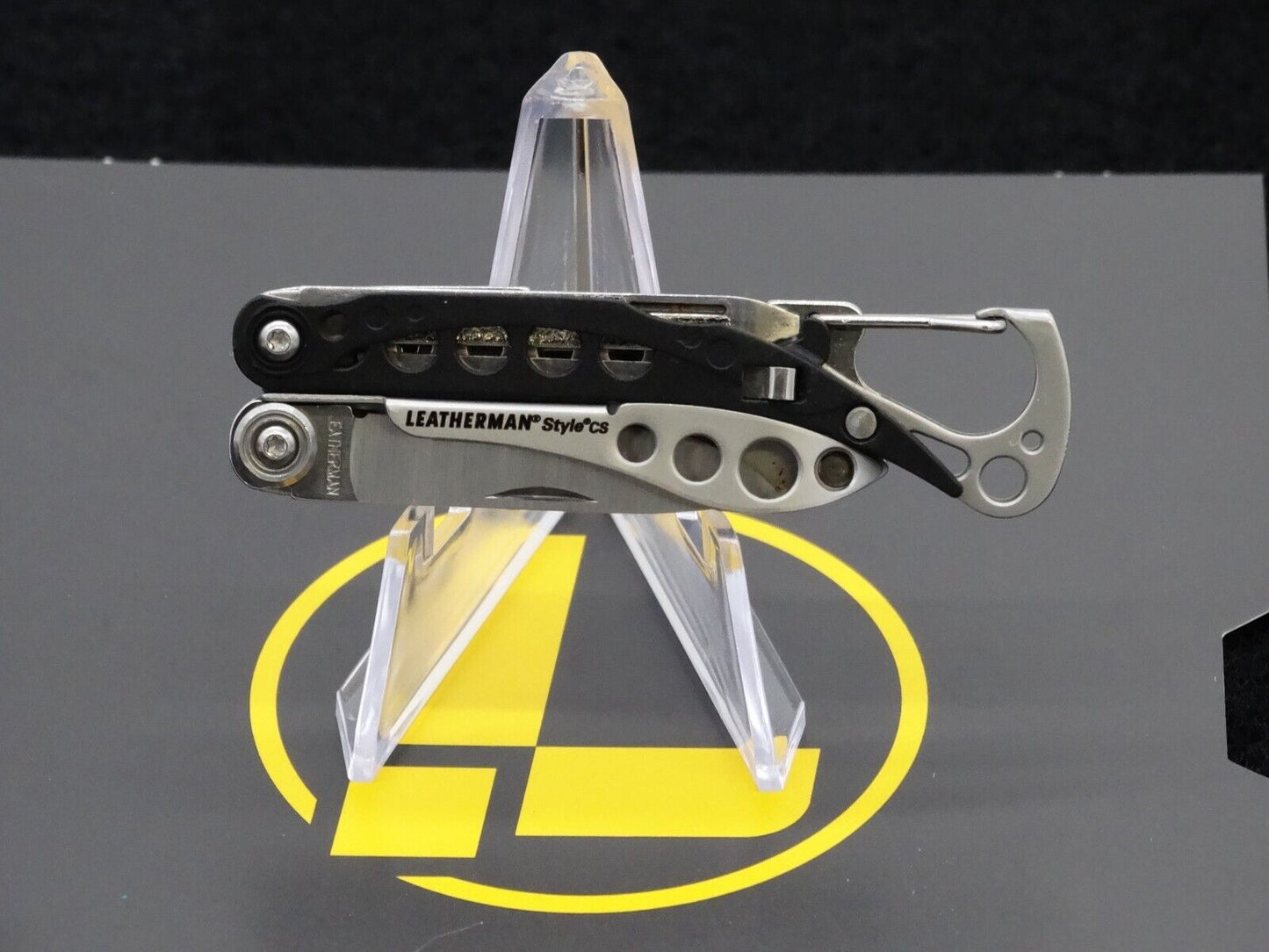 Retired Leatherman Style CS Stainless Steel MultiTool w/Tweezer Fully Functional