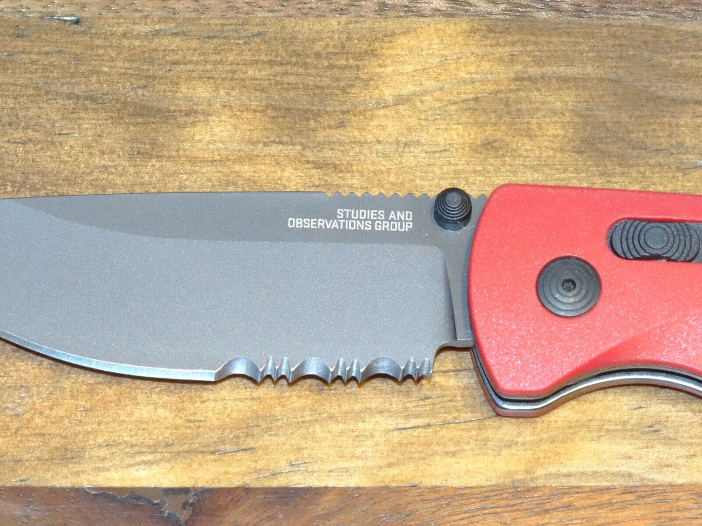 SOG Flash AT XR LOCK MK3 RED 3.45" Assisted Open Pocket Knife Cryo D2 Treated