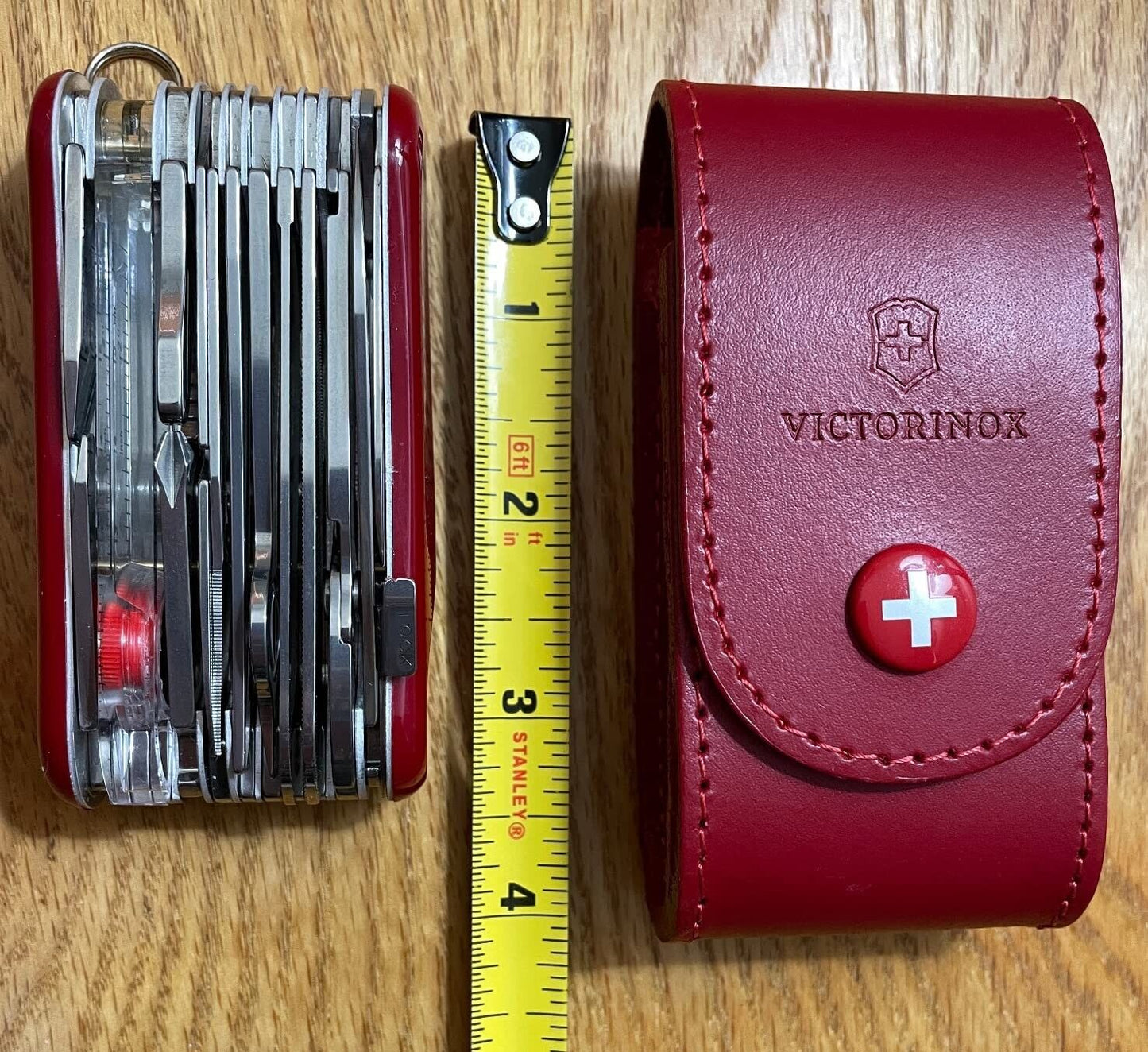 Victorinox, V4.0521.1  - Pouch 5-8 Layer [Knife NOT Included]