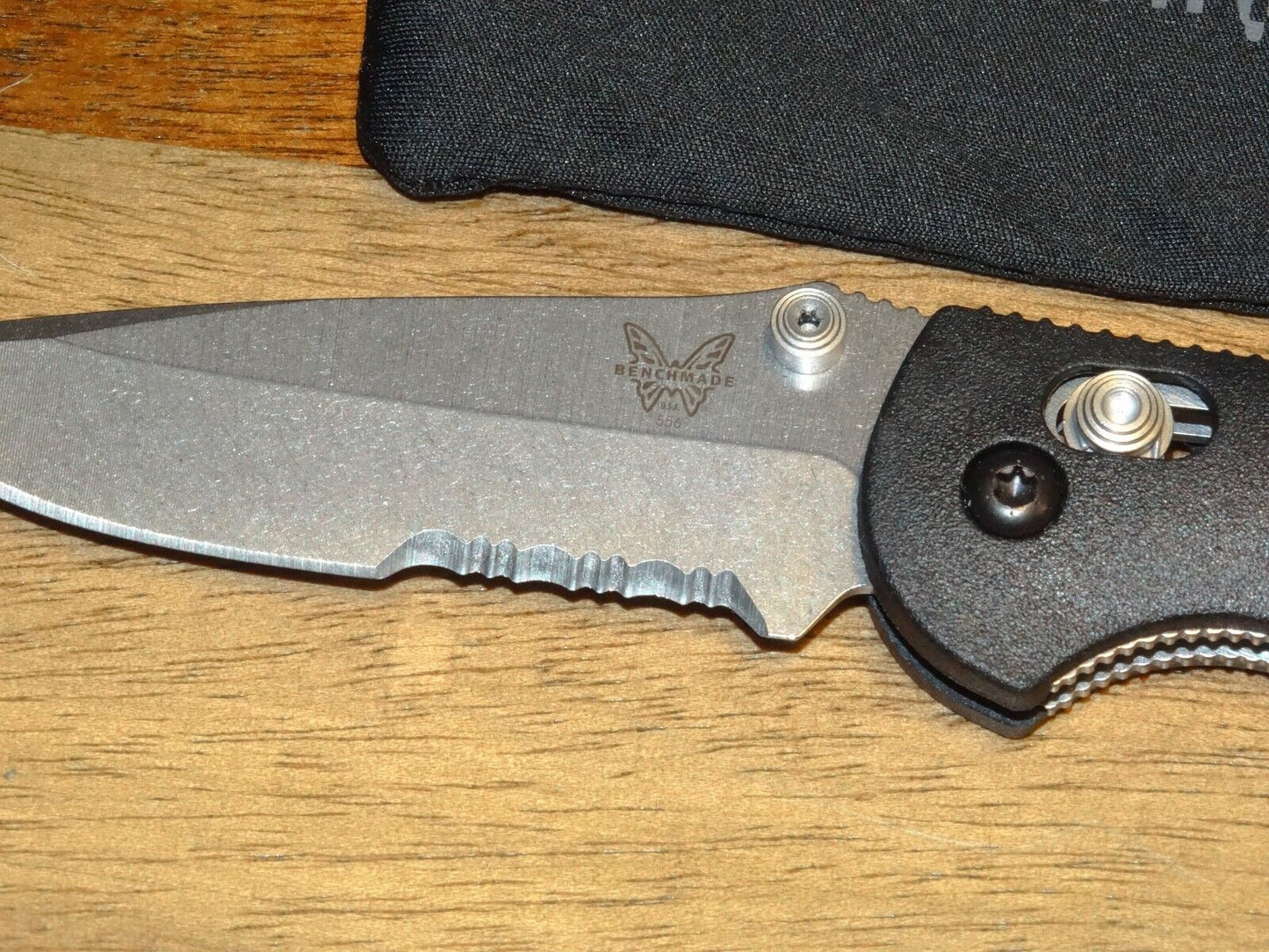 Benchmade Mini Griptilian 556S-S30V 2.91" Combo Edge Drop Pt CPM-S30V GFN Handle