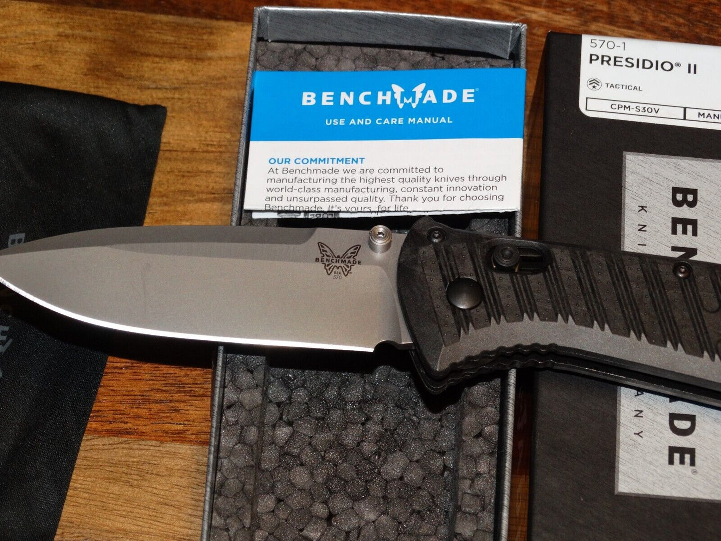 Benchmade Presidio II 3.72" S30V Satin Plain Blade, Milled Black CF-Elite Handle