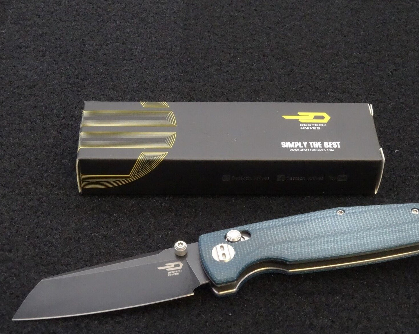 Bestech Knives Slasher Knife Axis Lock Blue Micarta Folding Black D2 Steel 43C2